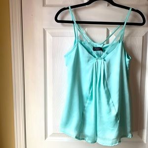 Sleeveless blouse